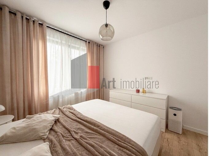 Mall Vitan, apartament splendid, 2 camere decomandat, centrala proprie, an 2021